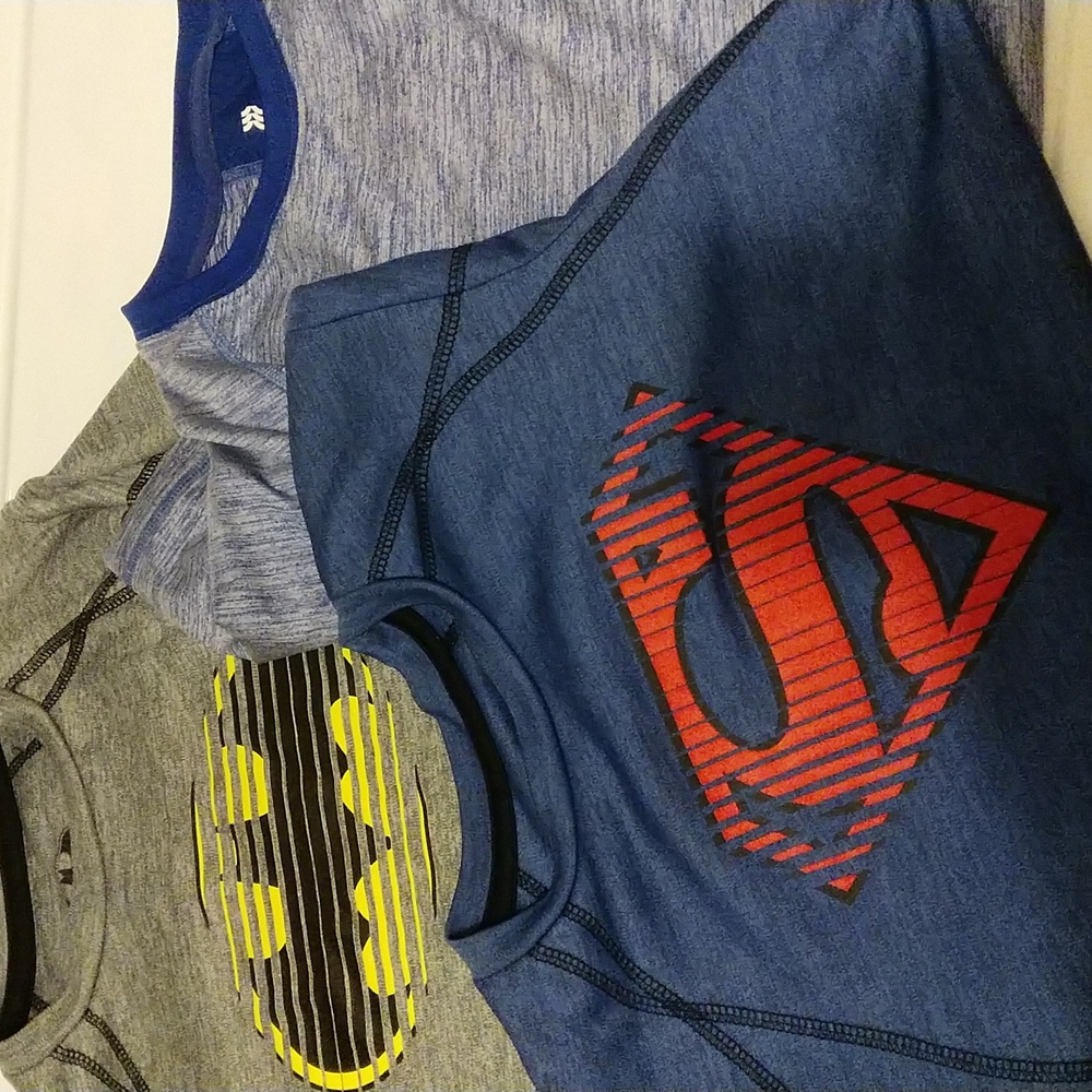 3 shirts (2 blue, 1 gray)